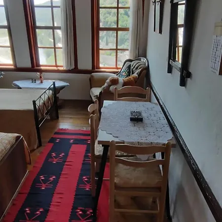 Panorama Bed & Breakfast 3*
